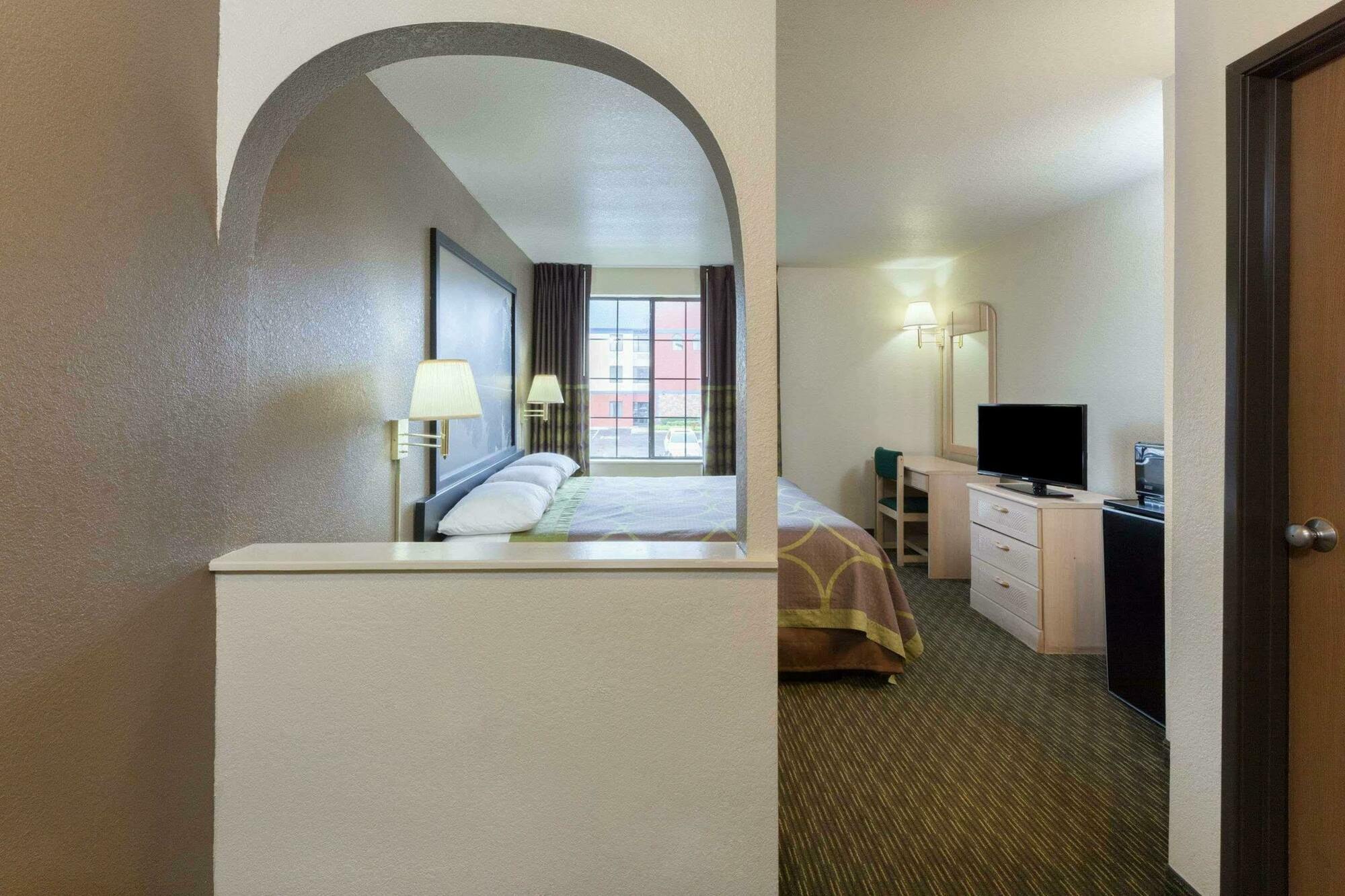 Hotel Super 8 By Wyndham Tulsa/Downtown/East Exteriér fotografie